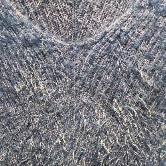 H&M Divided fuzzy soft stretchy cornflower blue semi crop sweater S - Picture 4 of 6